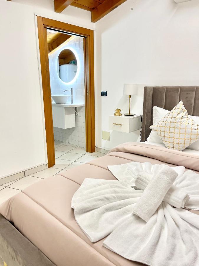 Vitti'S Home Verona 4 - Apartment Εξωτερικό φωτογραφία